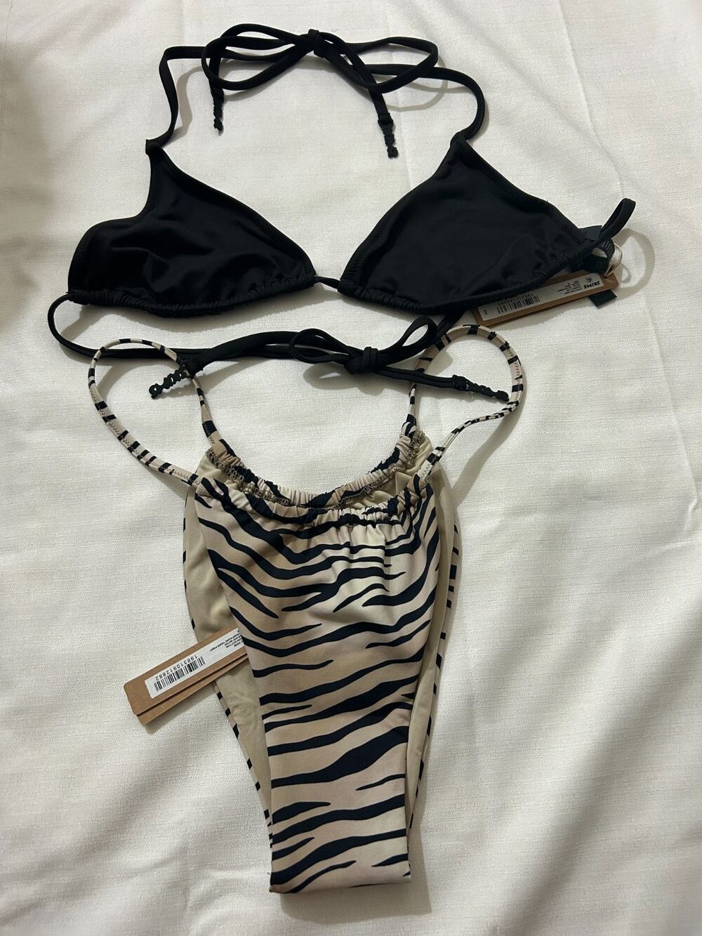 Skims NWT Triangle Top Black & Champagne Tiger Bikini Bottom Size Medium